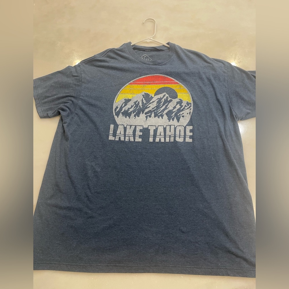 Mens 2xL T-shirt